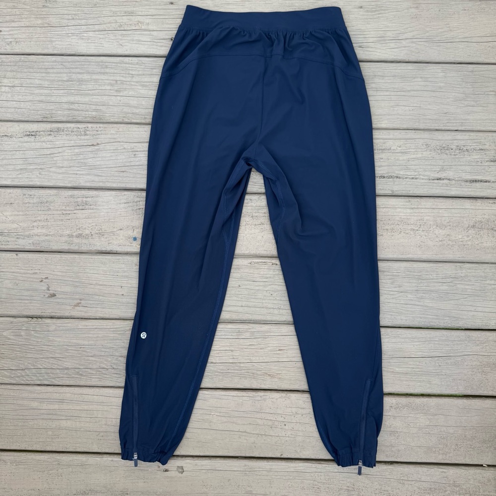 Lululemon Adapted State Jogger Pants in Navy Blue size 6 - Picture 5 of 14